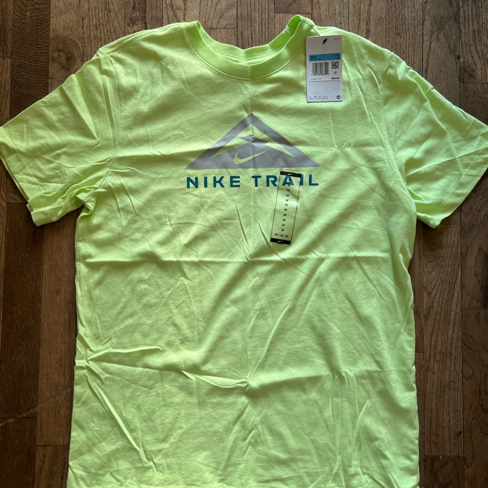 Mens nike top